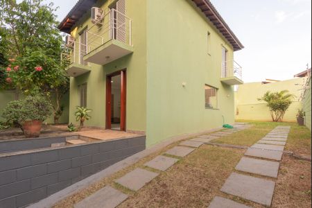 Casa à venda com 259m², 3 quartos e 4 vagasFachada