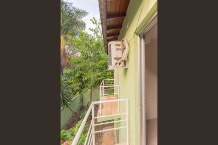 Casa à venda com 259m², 3 quartos e 4 vagasSacada do Quarto 1