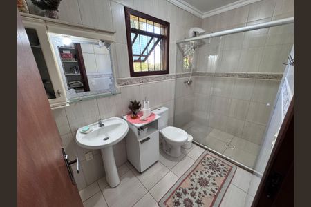 Casa à venda com 159m², 3 quartos e 2 vagas Casa à venda com 159m², 3 quartos e 2 vagasBanheiro