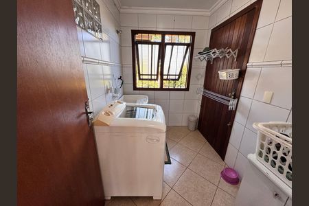 Casa à venda com 159m², 3 quartos e 2 vagas Casa à venda com 159m², 3 quartos e 2 vagasÁrea de Serviço