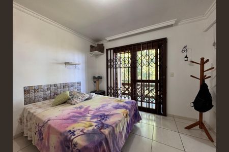 Casa à venda com 159m², 3 quartos e 2 vagas Casa à venda com 159m², 3 quartos e 2 vagasQuarto