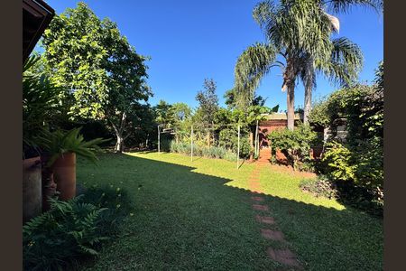 Casa à venda com 159m², 3 quartos e 2 vagas Casa à venda com 159m², 3 quartos e 2 vagasÁrea Externa