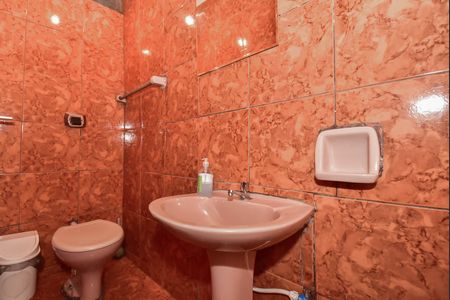 Casa para alugar com 150m², 3 quartos e 2 vagasBanheiro de Serviço