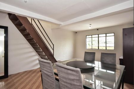 Casa para alugar com 150m², 3 quartos e 2 vagasSala 1