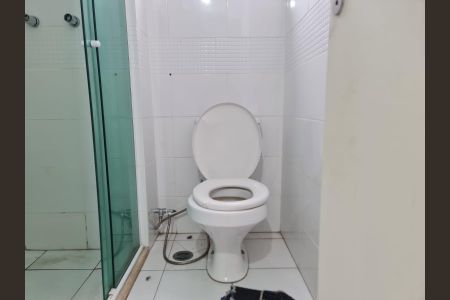 Apartamento à venda com 124m², 4 quartos e 2 vagas Apartamento à venda com 124m², 4 quartos e 2 vagasBanheiro da Suíte 2