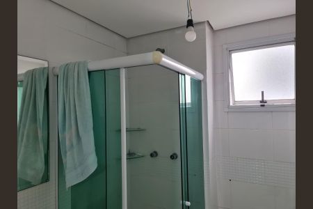 Apartamento à venda com 124m², 4 quartos e 2 vagas Apartamento à venda com 124m², 4 quartos e 2 vagasBanheiro da Suíte 2