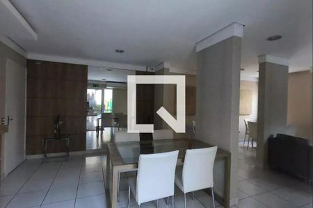 Apartamento à venda com 124m², 4 quartos e 2 vagas Apartamento à venda com 124m², 4 quartos e 2 vagasÁrea comum - Salão de festas