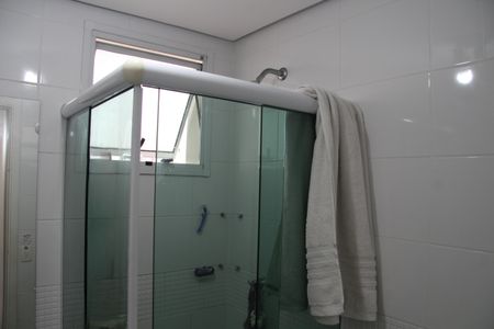 Apartamento à venda com 124m², 4 quartos e 2 vagasBanheiro da Suíte 1