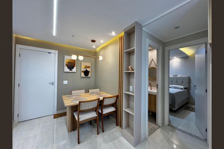Sala de apartamento à venda com 2 quartos, 54m² em Barra da Tijuca, Rio de Janeiro