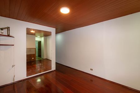 Casa à venda com 225m², 3 quartos e 2 vagas Casa à venda com 225m², 3 quartos e 2 vagasSuíte 2