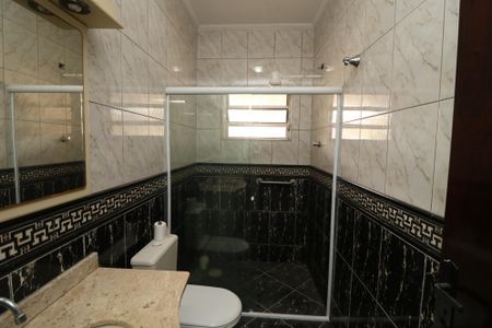 Casa à venda com 225m², 3 quartos e 6 vagasBanheiro