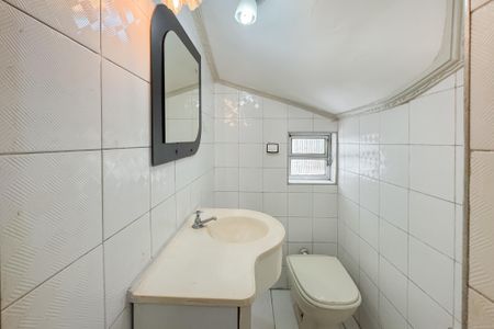 Casa à venda com 360m², 3 quartos e 4 vagas Casa à venda com 360m², 3 quartos e 4 vagasLavabo Sala