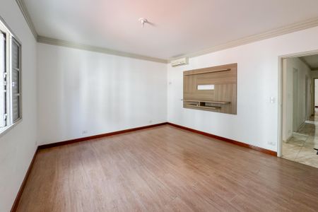 Casa à venda com 360m², 3 quartos e 4 vagas Casa à venda com 360m², 3 quartos e 4 vagasQuarto 1