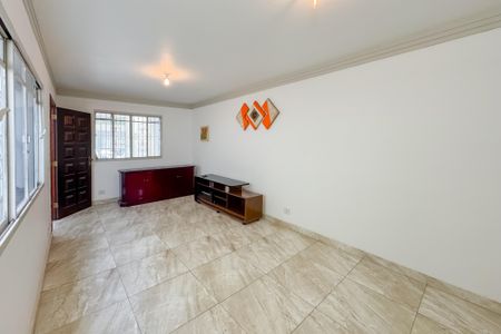 Casa à venda com 360m², 3 quartos e 4 vagas Casa à venda com 360m², 3 quartos e 4 vagasSala