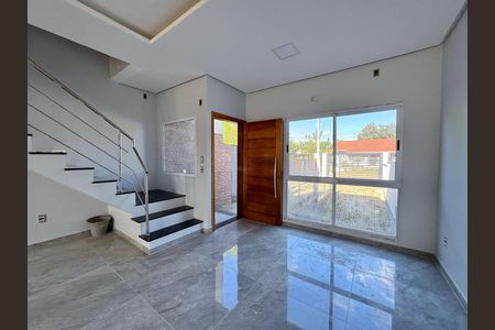Casa à venda com 152m², 3 quartos e 2 vagas Casa à venda com 152m², 3 quartos e 2 vagasSala