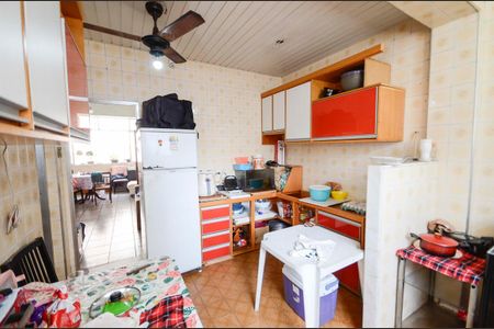 Apartamento à venda com 80m², 2 quartos e sem vaga Apartamento à venda com 80m², 2 quartos e sem vagaCozinha