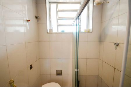 Apartamento à venda com 80m², 2 quartos e sem vaga Apartamento à venda com 80m², 2 quartos e sem vagaBanheiro