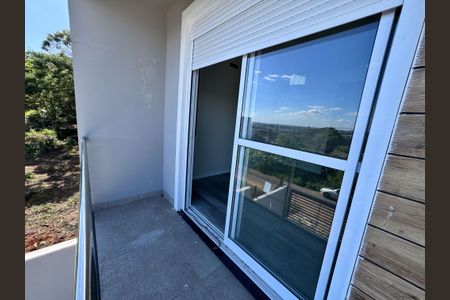 Casa à venda com 129m², 3 quartos e 2 vagas Casa à venda com 129m², 3 quartos e 2 vagasvaranda do Quarto