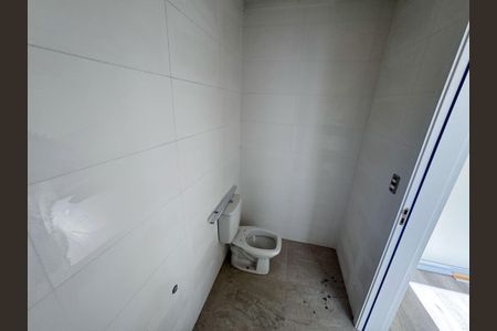 Casa à venda com 129m², 3 quartos e 2 vagas Casa à venda com 129m², 3 quartos e 2 vagasSuíte 3 Banheiro