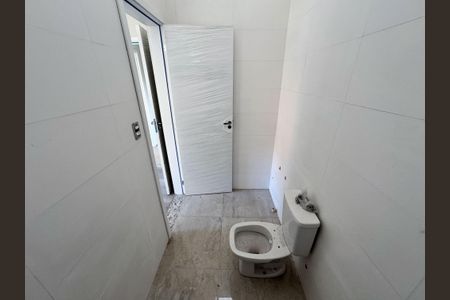 Casa à venda com 129m², 3 quartos e 2 vagas Casa à venda com 129m², 3 quartos e 2 vagasSuíte 2 Banheiro