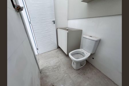Casa à venda com 129m², 3 quartos e 2 vagas Casa à venda com 129m², 3 quartos e 2 vagasBanheiro Suíte 3