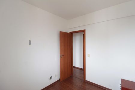 Apartamento à venda com 116m², 3 quartos e 2 vagasQuarto 2