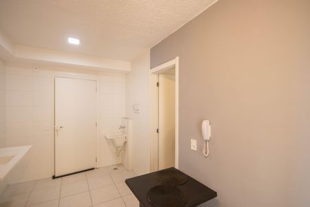 Apartamento à venda com 28m², 1 quarto e sem vaga Apartamento à venda com 28m², 1 quarto e sem vagaSala/Cozinha