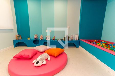 Apartamento à venda com 28m², 1 quarto e sem vaga Apartamento à venda com 28m², 1 quarto e sem vagaBrinquedoteca