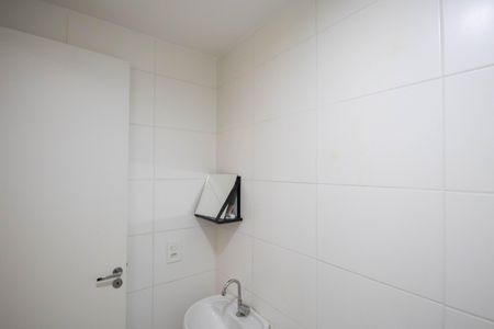 Apartamento à venda com 28m², 1 quarto e sem vaga Apartamento à venda com 28m², 1 quarto e sem vagaBanheiro da Suíte 1