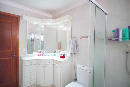 Casa à venda com 313m², 4 quartos e 4 vagasBanheiro da Suíte