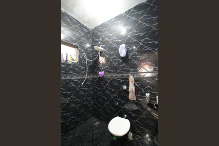 Casa à venda com 95m², 3 quartos e 3 vagasBanheiro da Suite