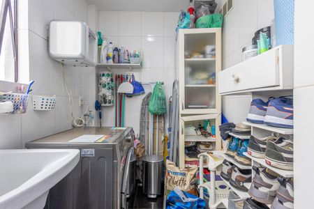 Apartamento à venda com 70m², 2 quartos e 1 vaga Apartamento à venda com 70m², 2 quartos e 1 vagaÁrea de Serviço