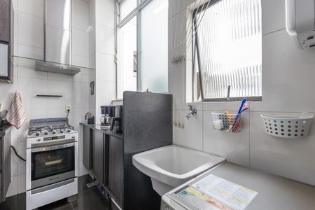 Apartamento à venda com 70m², 2 quartos e 1 vaga Apartamento à venda com 70m², 2 quartos e 1 vagaÁrea de Serviço