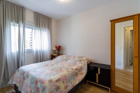Apartamento à venda com 74m², 2 quartos e 2 vagas Apartamento à venda com 74m², 2 quartos e 2 vagasQuarto