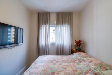 Apartamento à venda com 74m², 2 quartos e 2 vagas Apartamento à venda com 74m², 2 quartos e 2 vagasQuarto