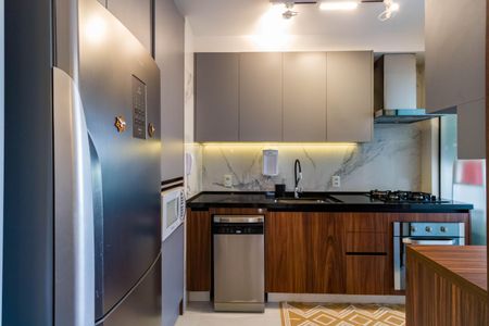 Apartamento à venda com 74m², 2 quartos e 2 vagas Apartamento à venda com 74m², 2 quartos e 2 vagasCozinha