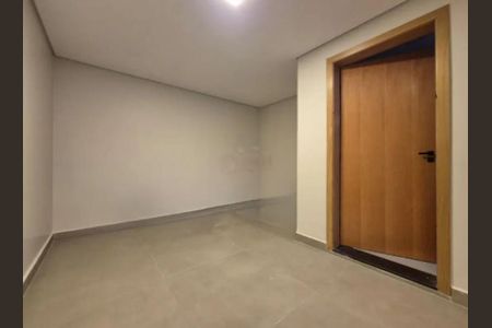 Casa à venda com 146m², 3 quartos e 4 vagas