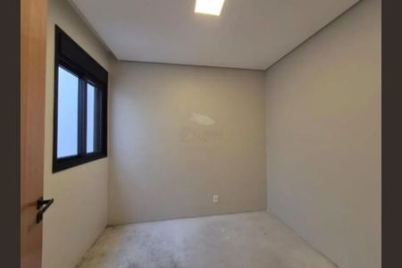 Casa à venda com 146m², 3 quartos e 4 vagas