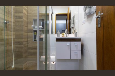 Apartamento à venda com 36m², 2 quartos e sem vaga Apartamento à venda com 36m², 2 quartos e sem vagaBanheiro