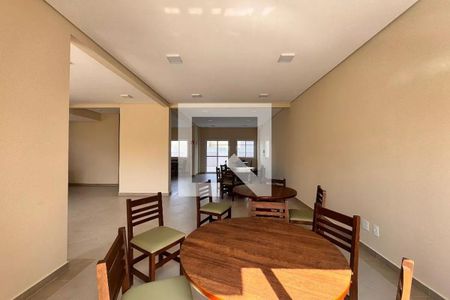 Apartamento à venda com 59m², 2 quartos e 1 vaga Apartamento à venda com 59m², 2 quartos e 1 vagaÁrea comum - Salão de festas