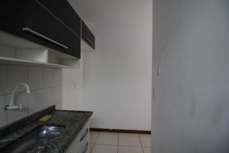 Apartamento à venda com 60m², 2 quartos e sem vagaCozinha 2