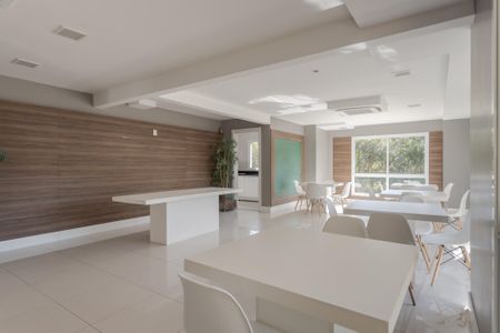 Apartamento à venda com 68m², 2 quartos e 1 vaga Apartamento à venda com 68m², 2 quartos e 1 vagaÁrea comum - Salão de festas