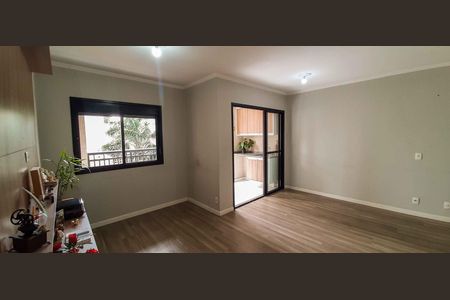 Apartamento à venda com 71m², 2 quartos e 2 vagas Apartamento à venda com 71m², 2 quartos e 2 vagasSala