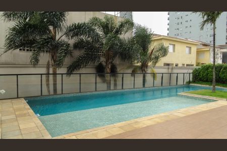 Apartamento à venda com 71m², 2 quartos e 2 vagas Apartamento à venda com 71m², 2 quartos e 2 vagasÁrea comum - Piscina