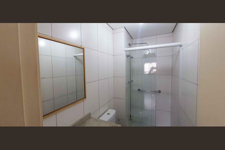 Apartamento à venda com 71m², 2 quartos e 2 vagas Apartamento à venda com 71m², 2 quartos e 2 vagasBanheiro Social