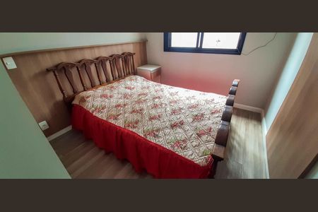 Apartamento à venda com 71m², 2 quartos e 2 vagas Apartamento à venda com 71m², 2 quartos e 2 vagasSuíte