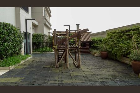Apartamento à venda com 71m², 2 quartos e 2 vagas Apartamento à venda com 71m², 2 quartos e 2 vagasÁrea comum - Playground