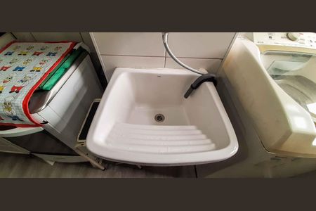 Apartamento à venda com 71m², 2 quartos e 2 vagas Apartamento à venda com 71m², 2 quartos e 2 vagasÁrea de Serviço