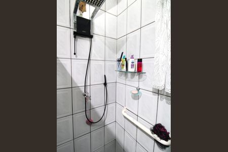 Casa à venda com 65m², 2 quartos e 2 vagasBanheiro