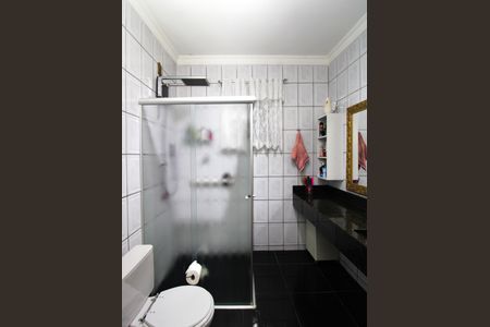 Casa à venda com 65m², 2 quartos e 2 vagasBanheiro